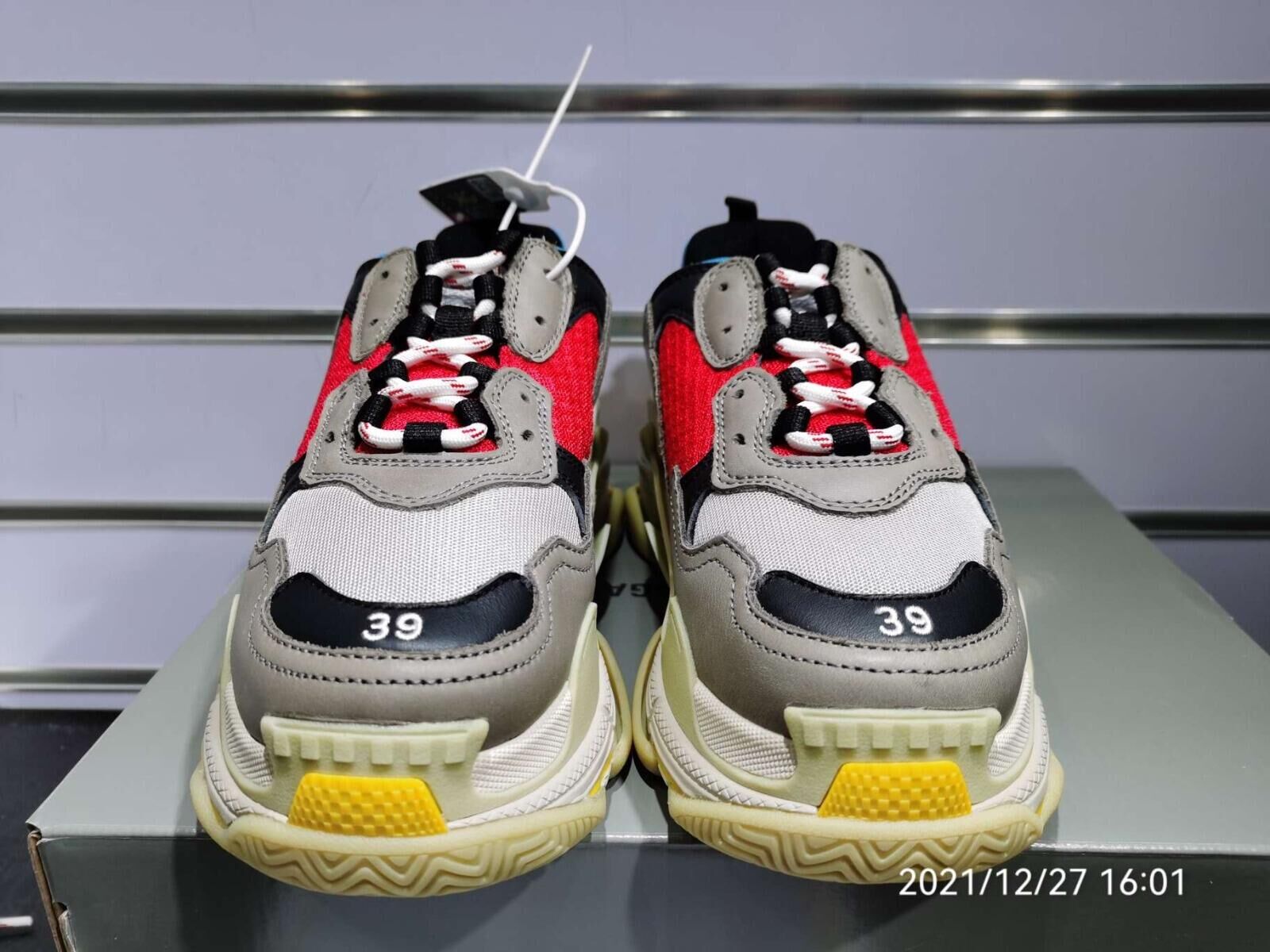 Ba1en*iaga TRIPLE S TRAINERS 001