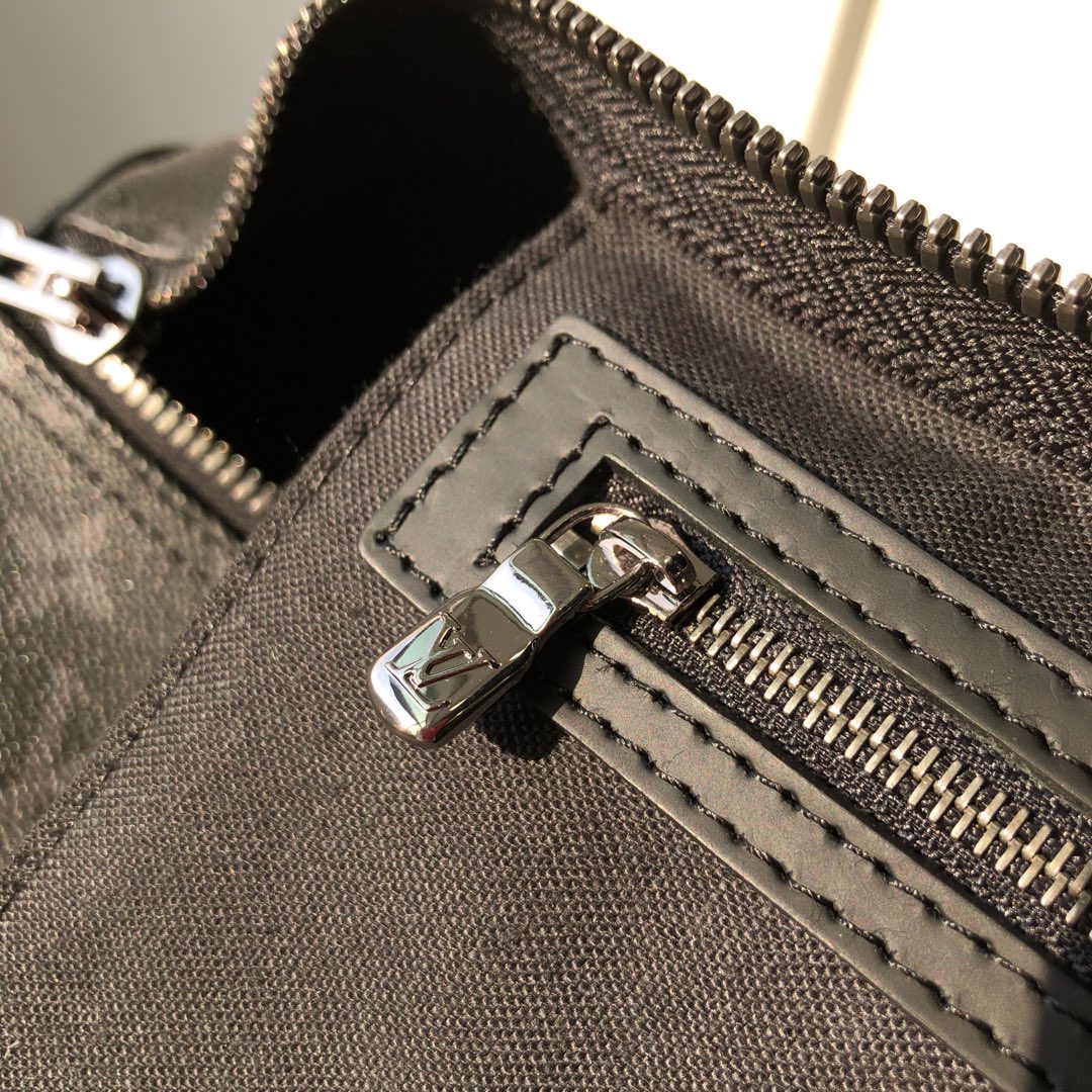 L0vis Vvtt0n M40569 KEEPALL 45