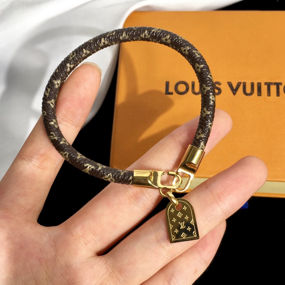 L0vis Vvtt0n Bracelet 004