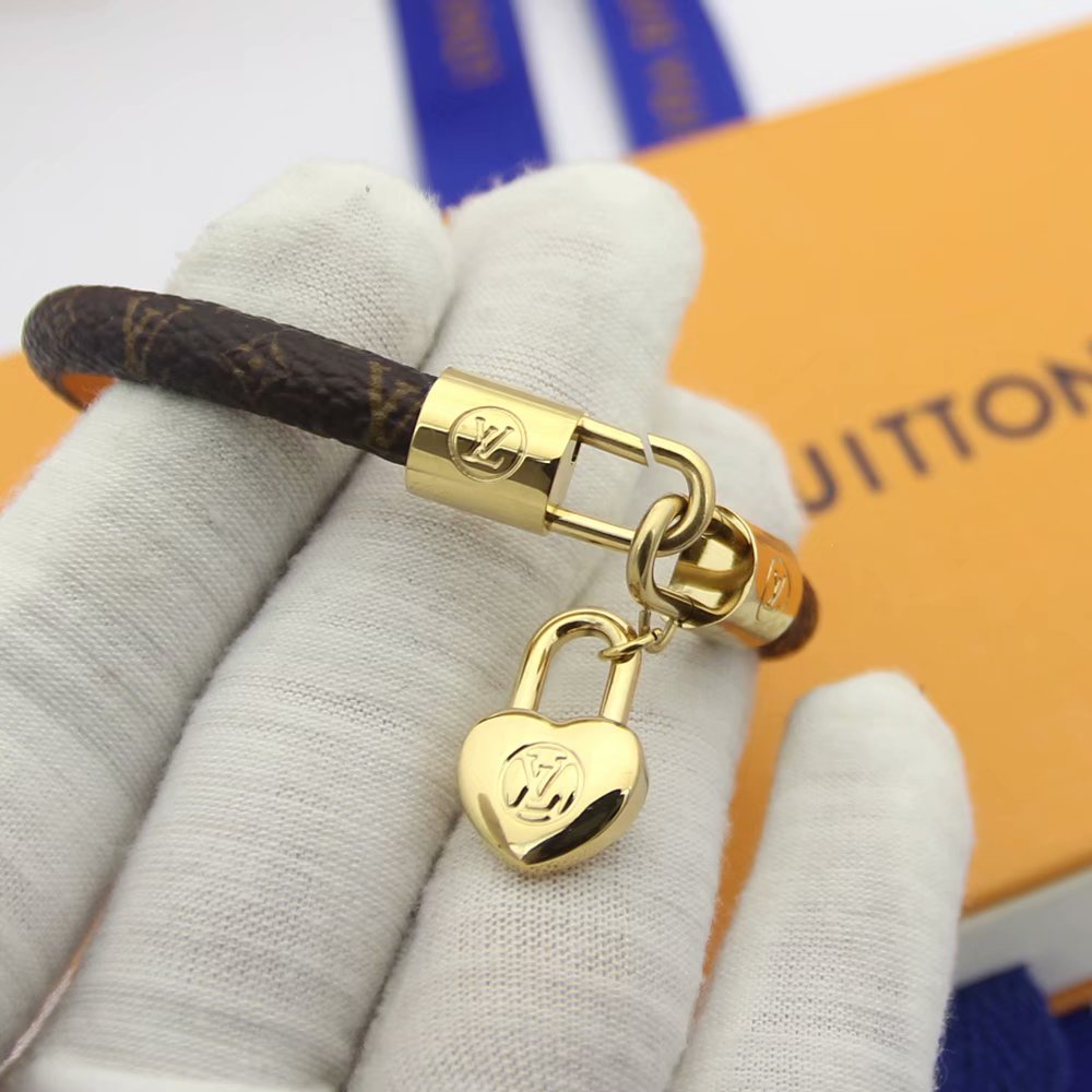 L0vis Vvtt0n Bracelet 006