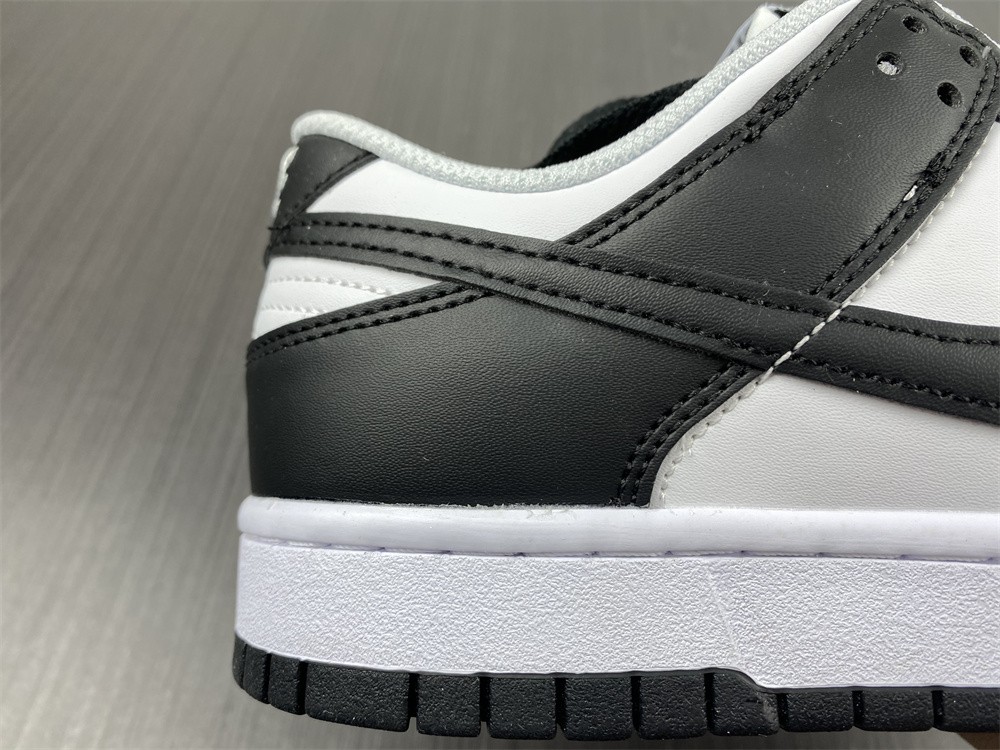 Nike Dunk Low Next Nature White Black