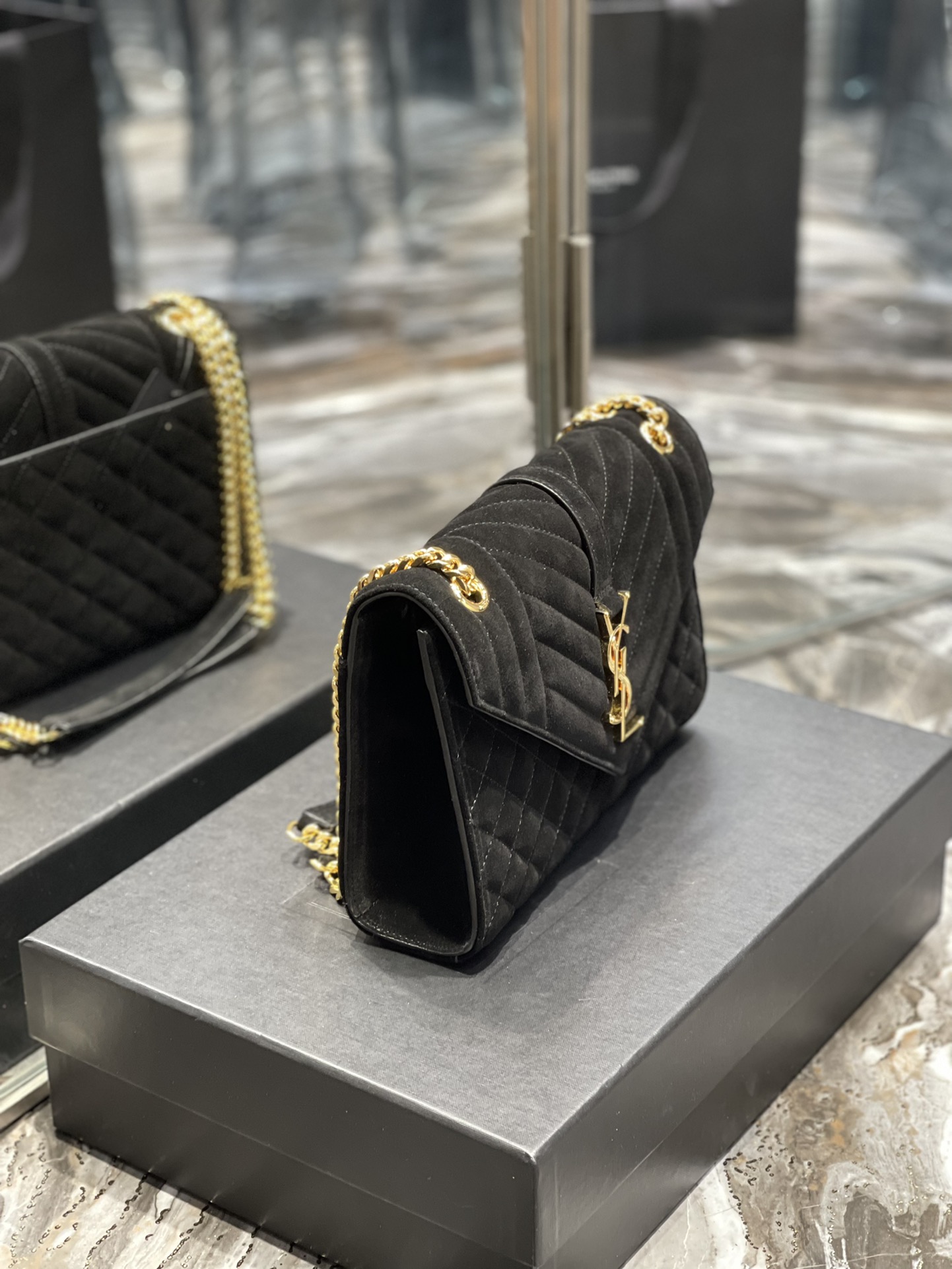 Y51 ENVELOPE BAG 24CM 487206