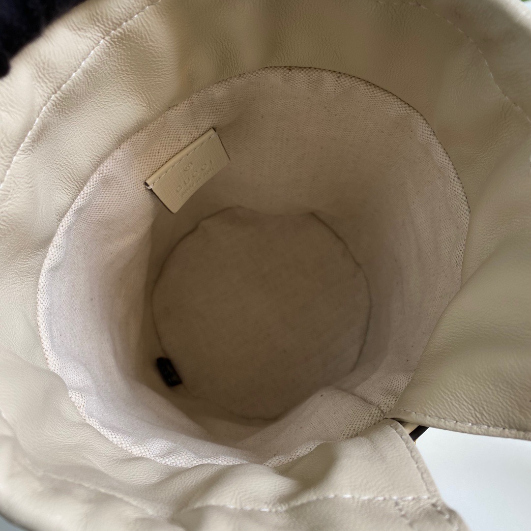 Gvc*1 Horsebit shoulder bag 002