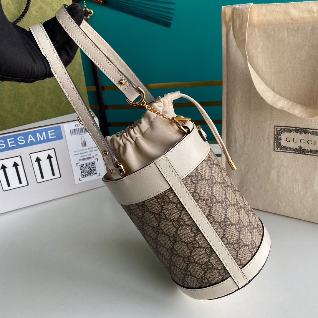Gvc*1 Horsebit shoulder bag 003