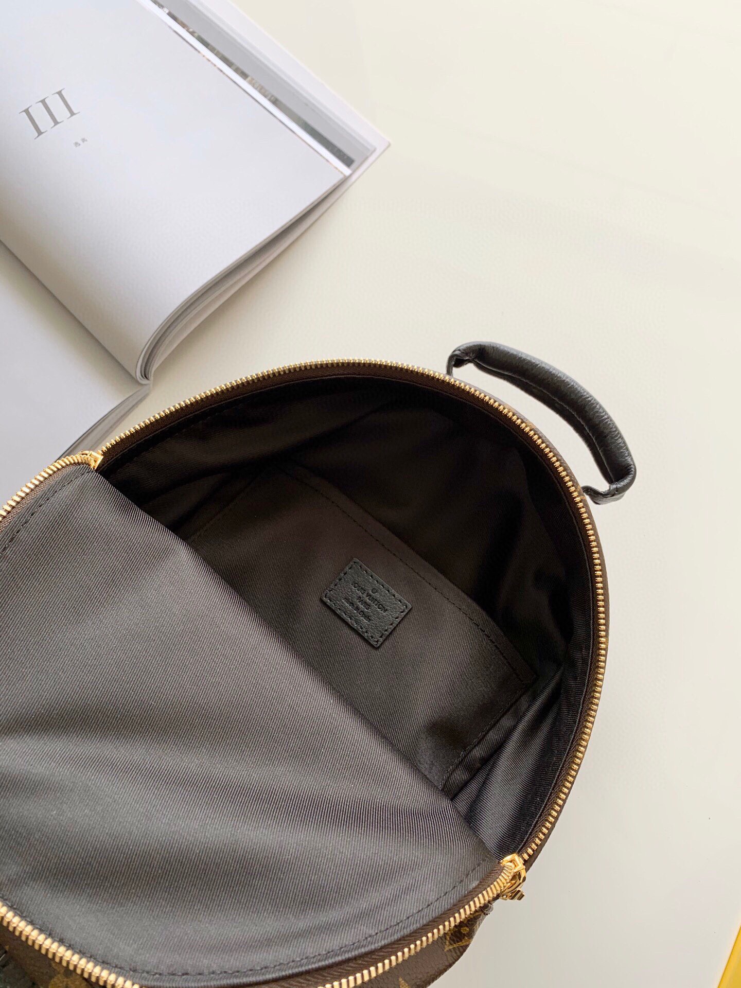LV PALM SPRINGS PM BACKPACK M44871