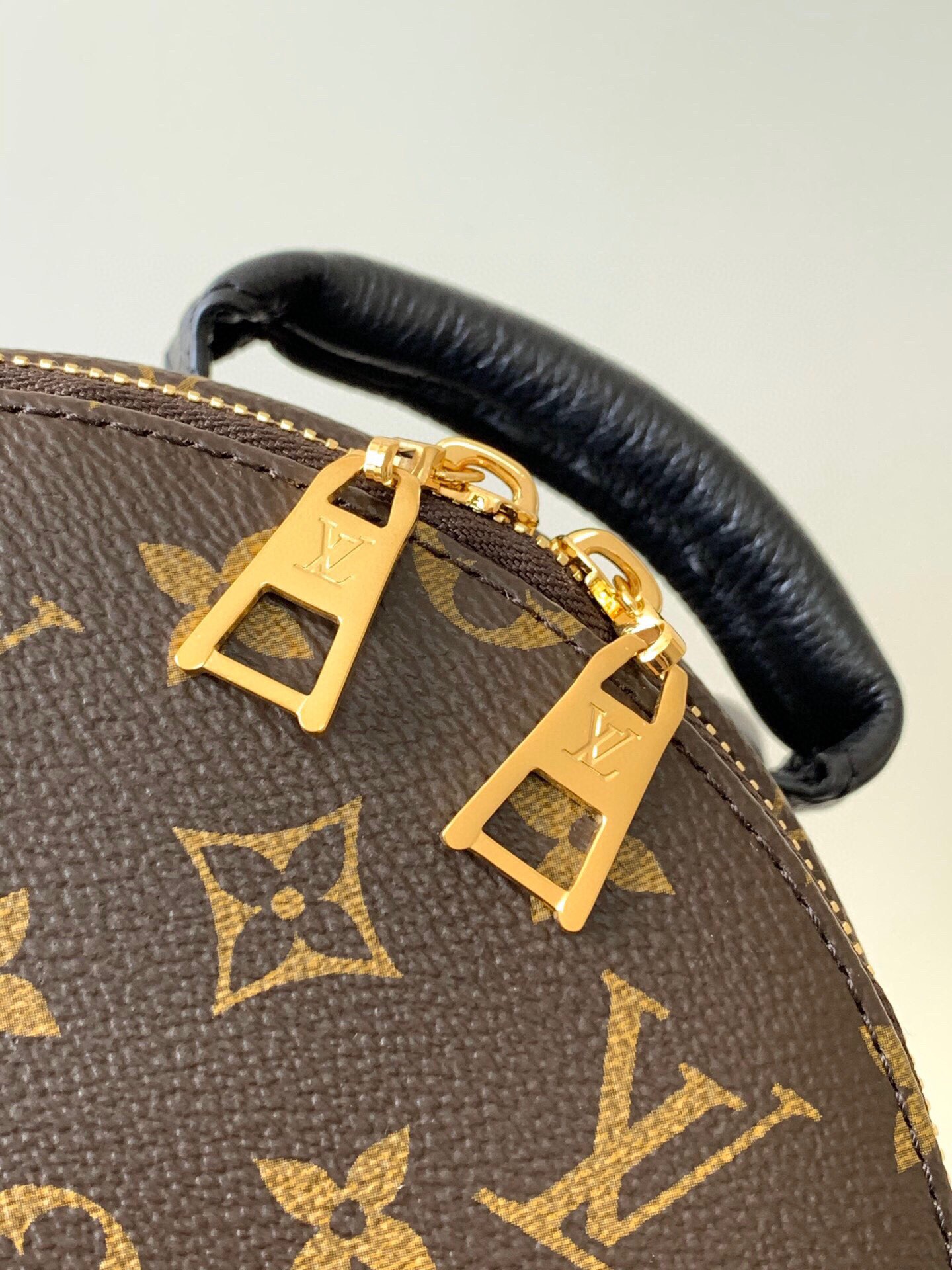 LV PALM SPRINGS PM BACKPACK M44871