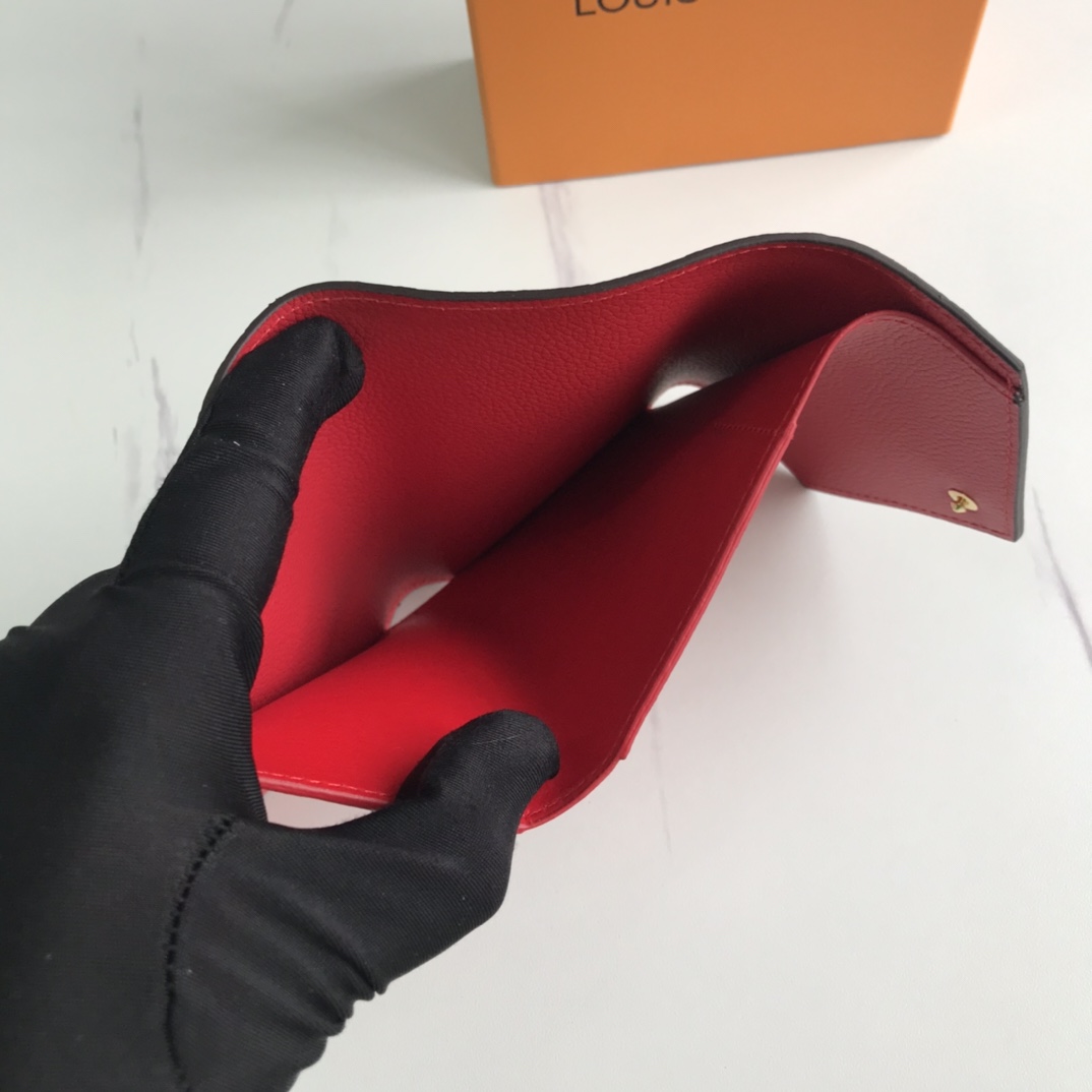 LV VICTORINE WALLET M64577