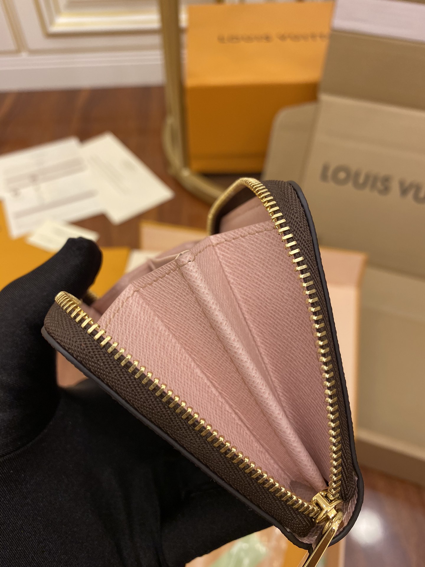 LV ZIPPY COIN WALLET N63070