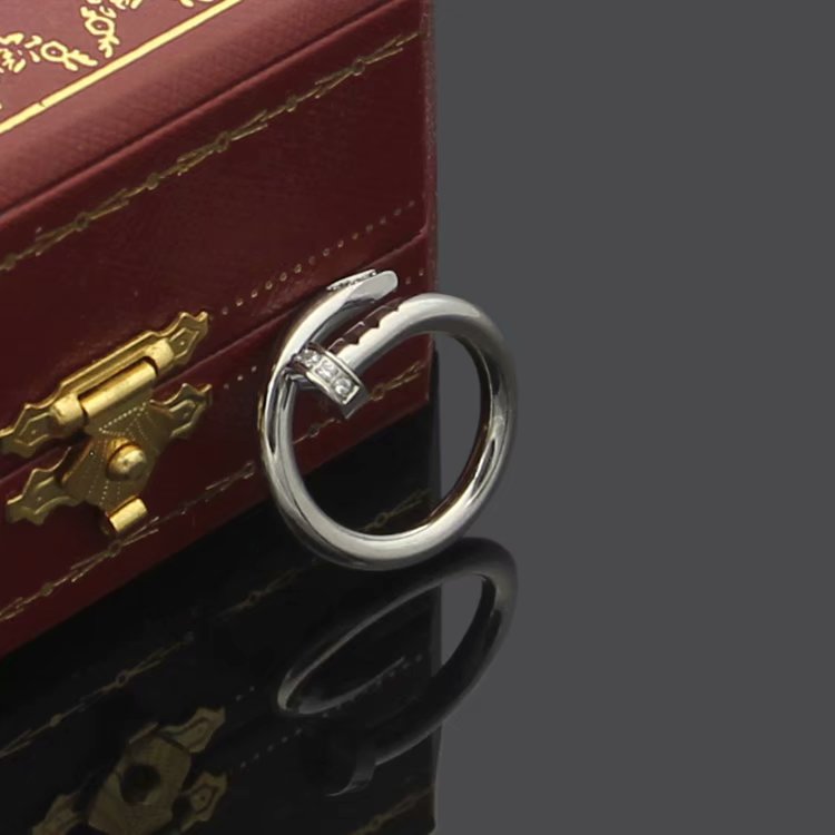 Ca*t1er rings