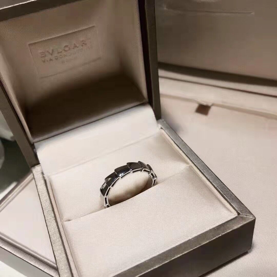 Bv1g*ai Rings