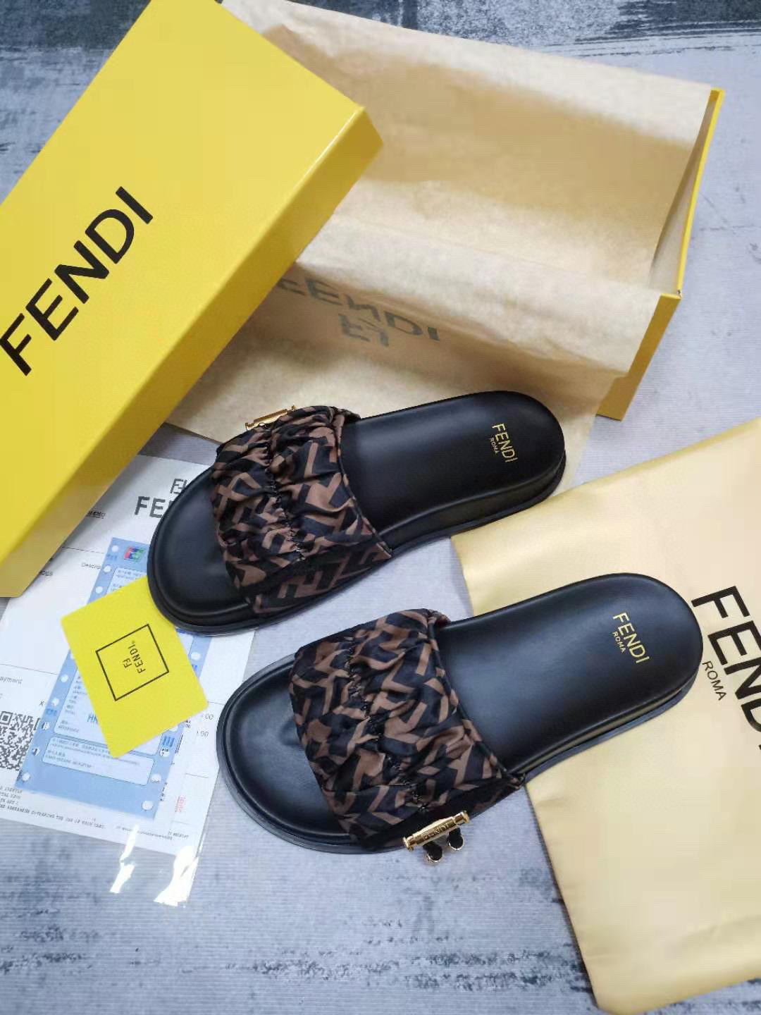 F**di Slides