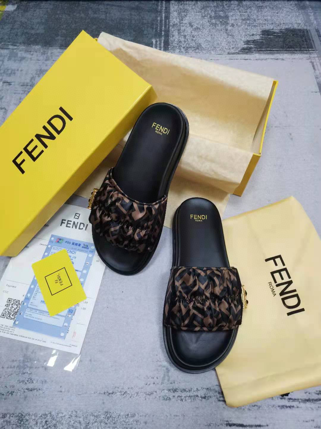 F**di Slides
