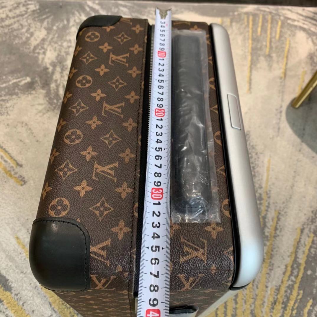 L0vis Vvtt0n Luggage