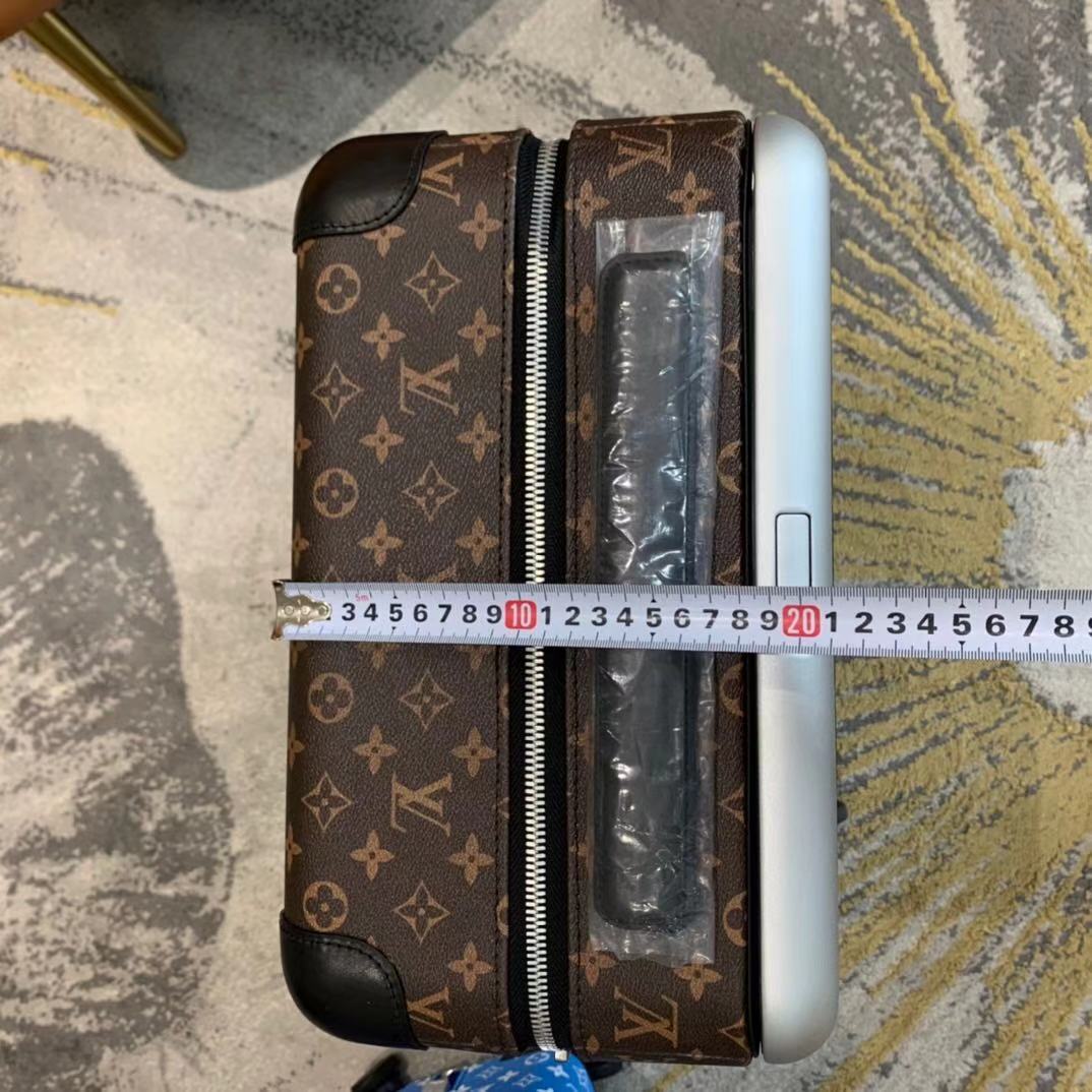 L0vis Vvtt0n Luggage