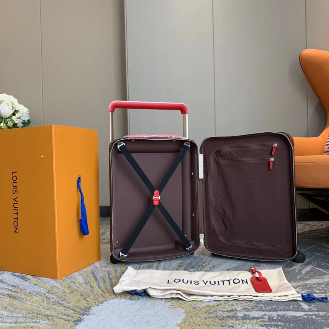 L0vis Vvtt0n Luggage Red
