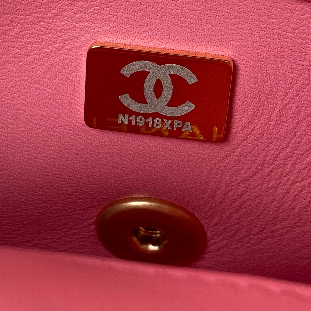 Ch**el bag pink