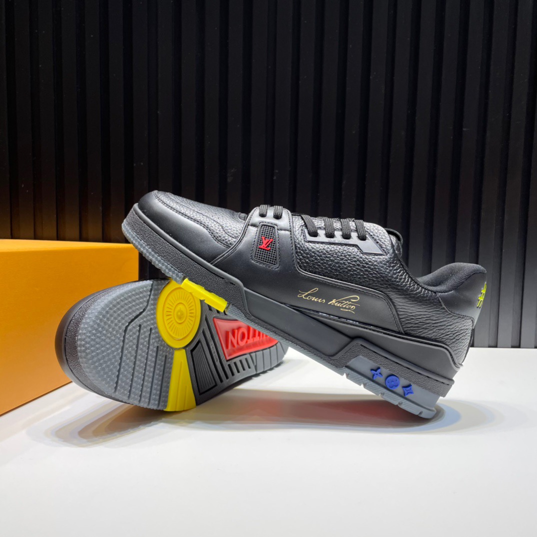 L0vis Vvtt0n Sneakers 011
