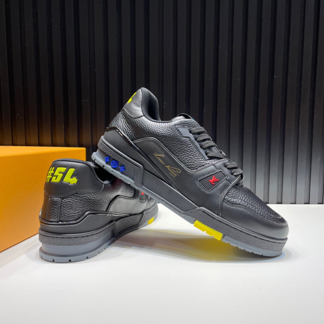 L0vis Vvtt0n Sneakers 011