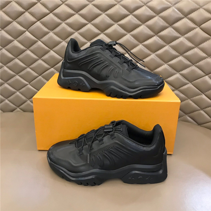 L0vis Vvtt0n Sneakers 012