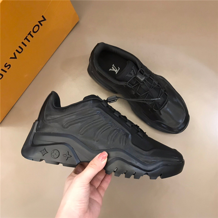 L0vis Vvtt0n Sneakers 012