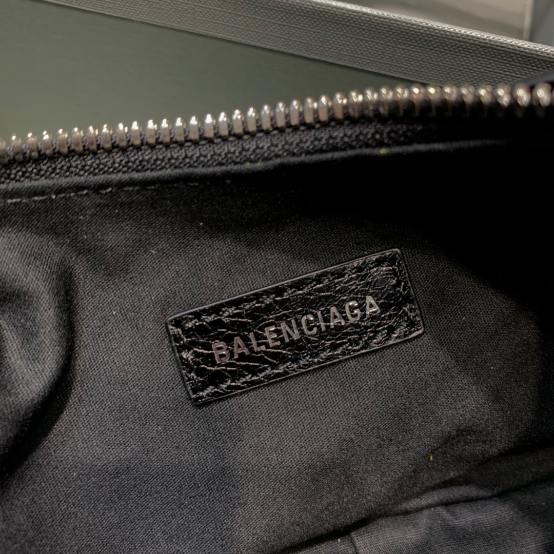 Ba1en*iaga Le Cagole bag 25cm 001