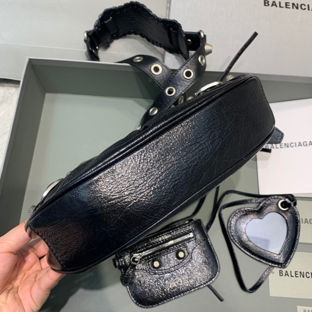Ba1en*iaga Le Cagole bag 25cm 001