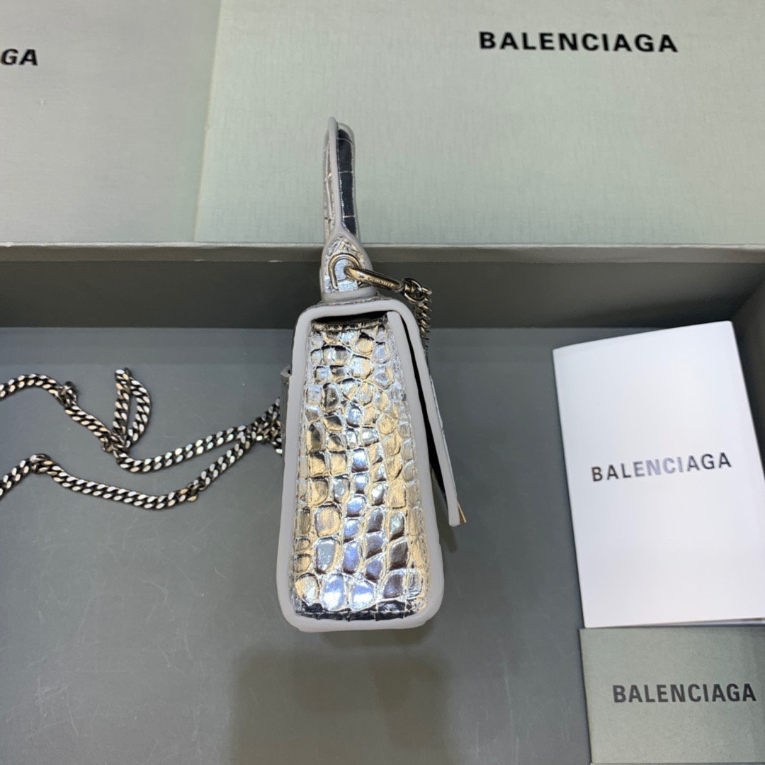 Ba1en*iaga Hourglass Mini Bag 12cm