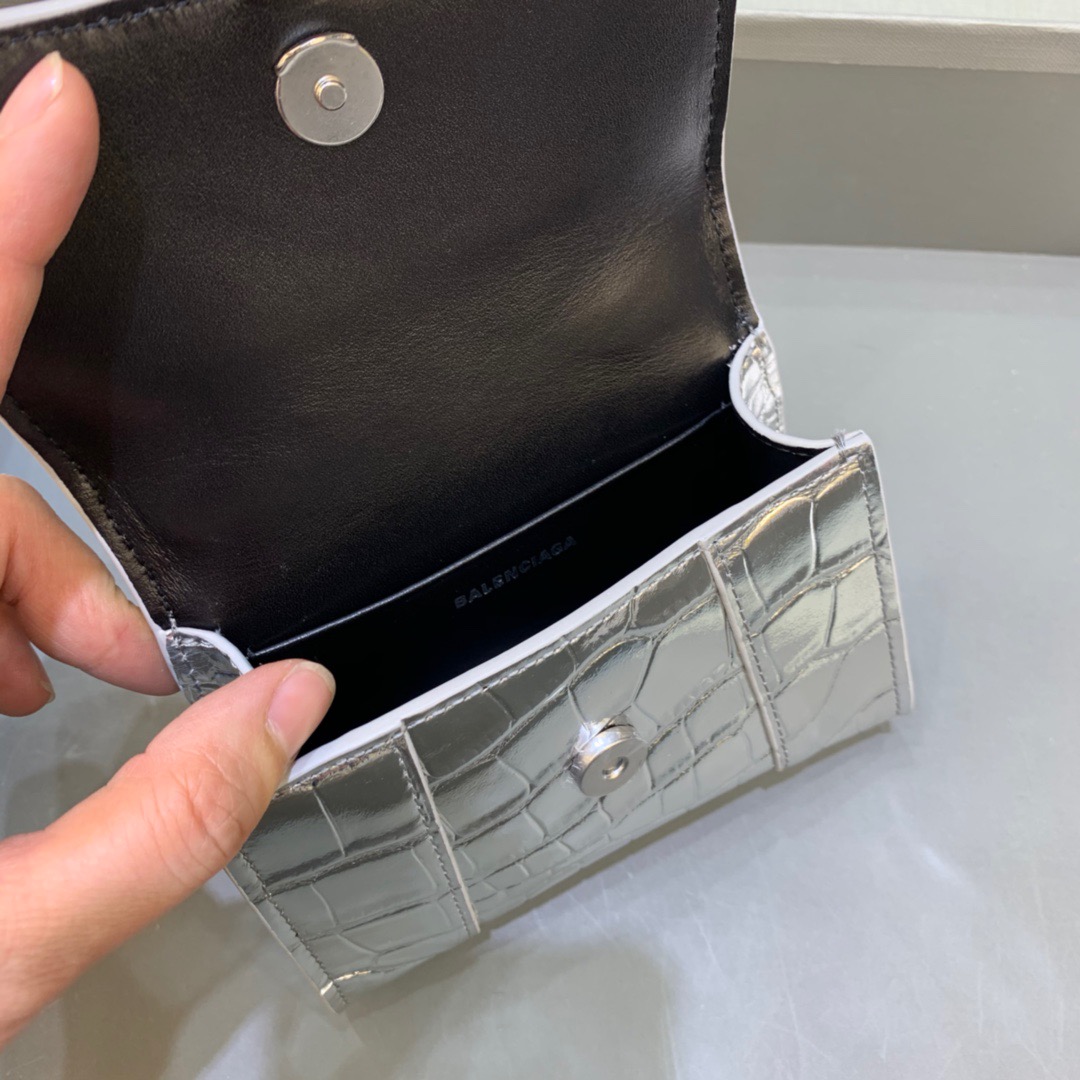 Ba1en*iaga Hourglass Mini Bag 12cm