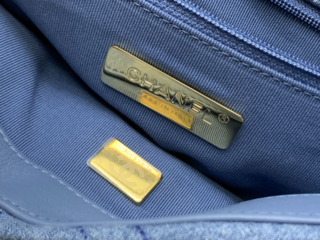 Ch**el 19 Bag 26cm