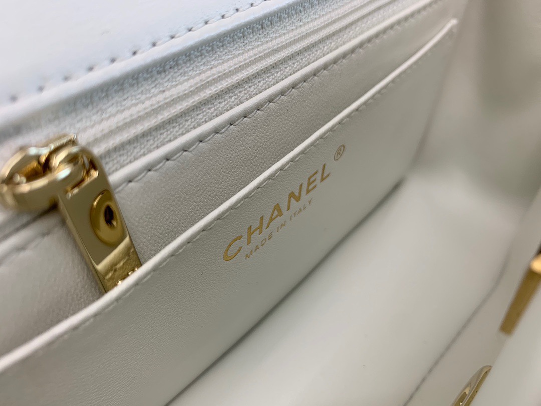 Ch**el Mini CF Bag 13cm