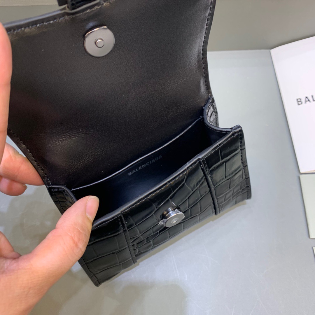 Ba1en*iaga Hourglass Mini Bag 12cm black