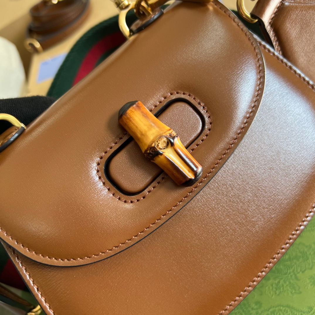 Gvc*1 Aria Bamboo Handbag 21cm Brown