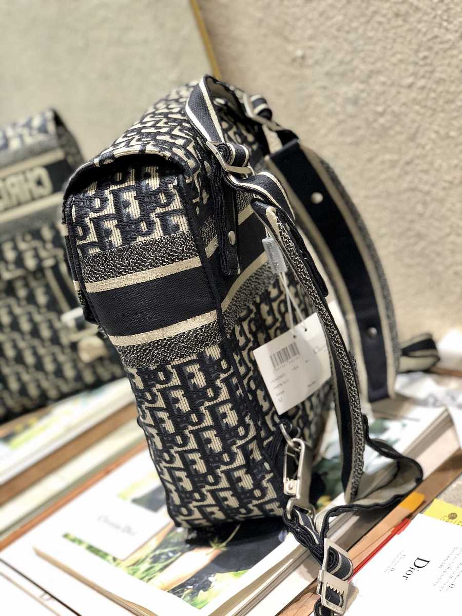 D10r Backpack