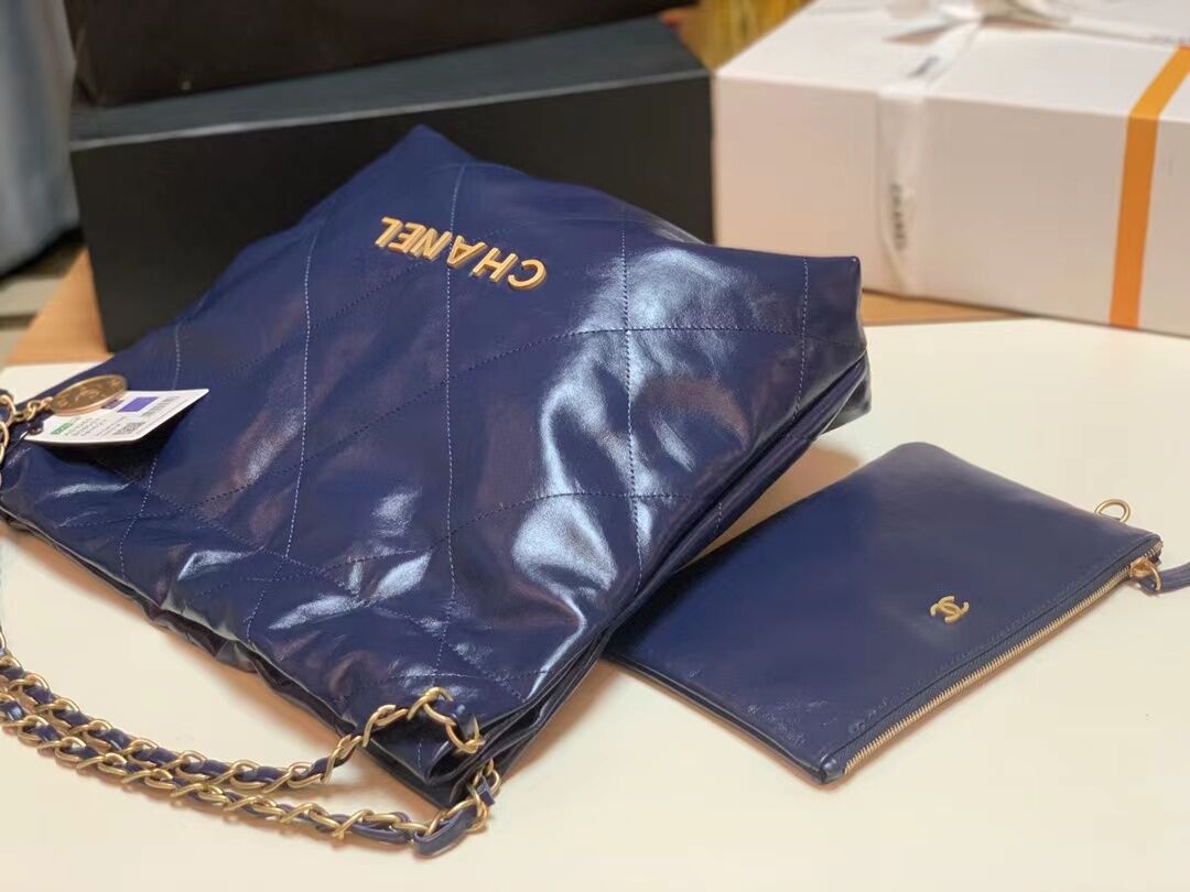 Bagsaaa Ch**el small tote bag dark blue gold hardware