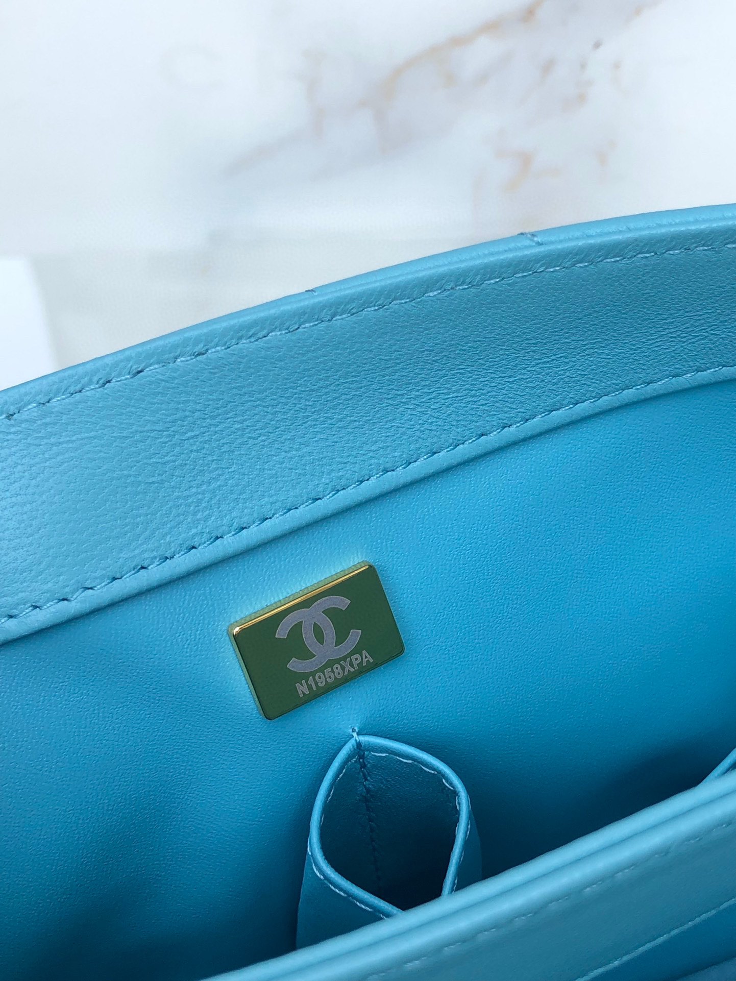 Ch**el Trendy CC Handbag 25cm