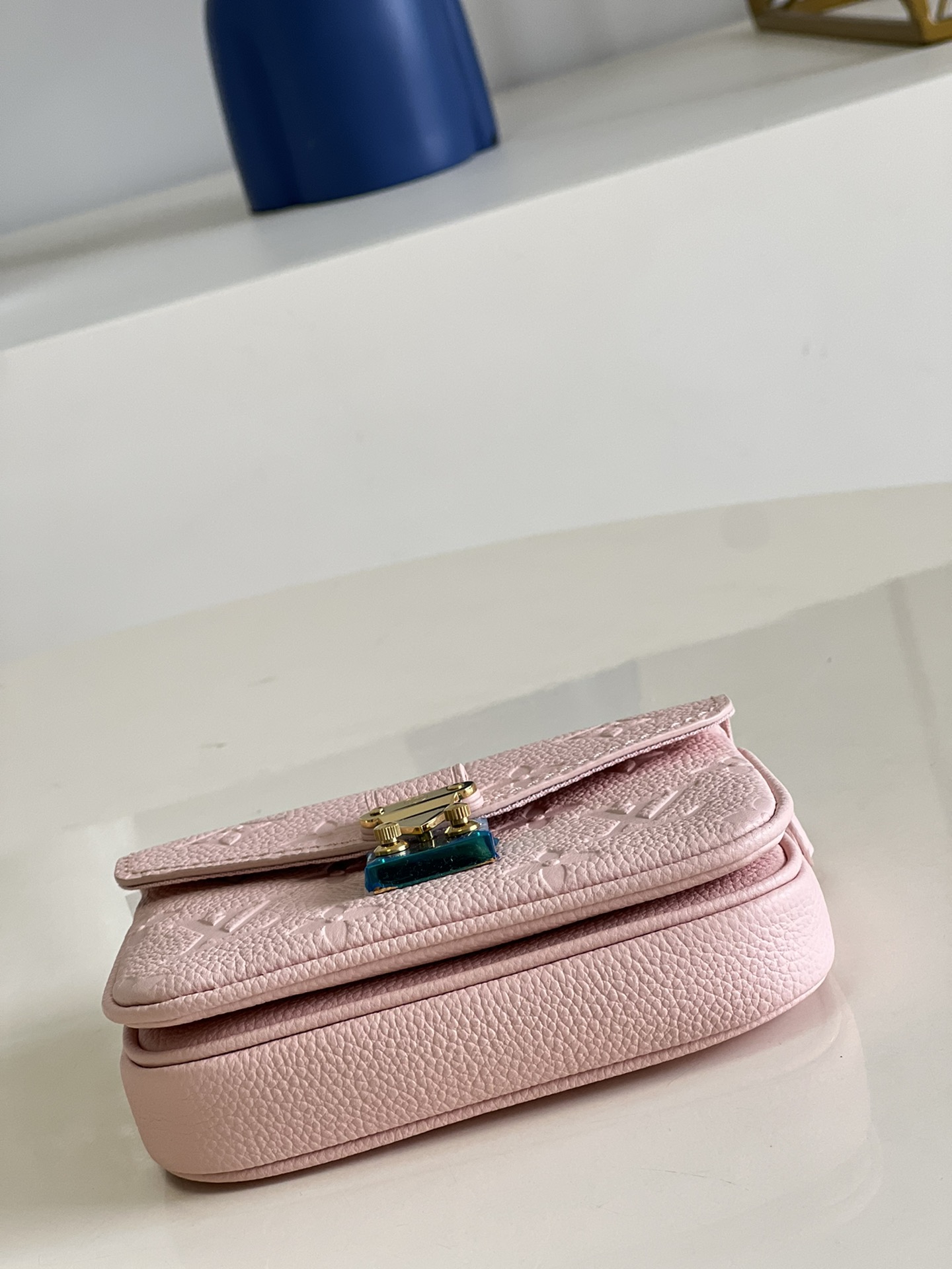 L0vis Vvtt0n Pochette Metis Mini Bag M81390
