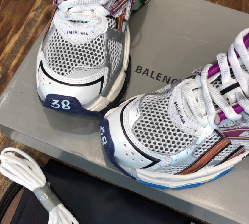 Ba1en*iaga sneakers 003