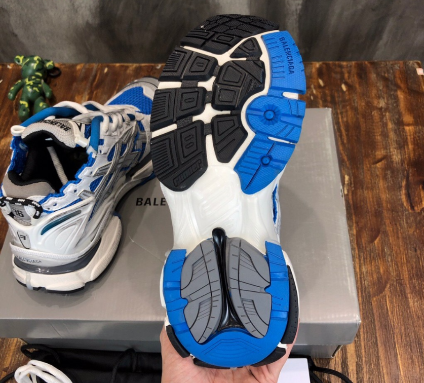 Ba1en*iaga sneakers 004