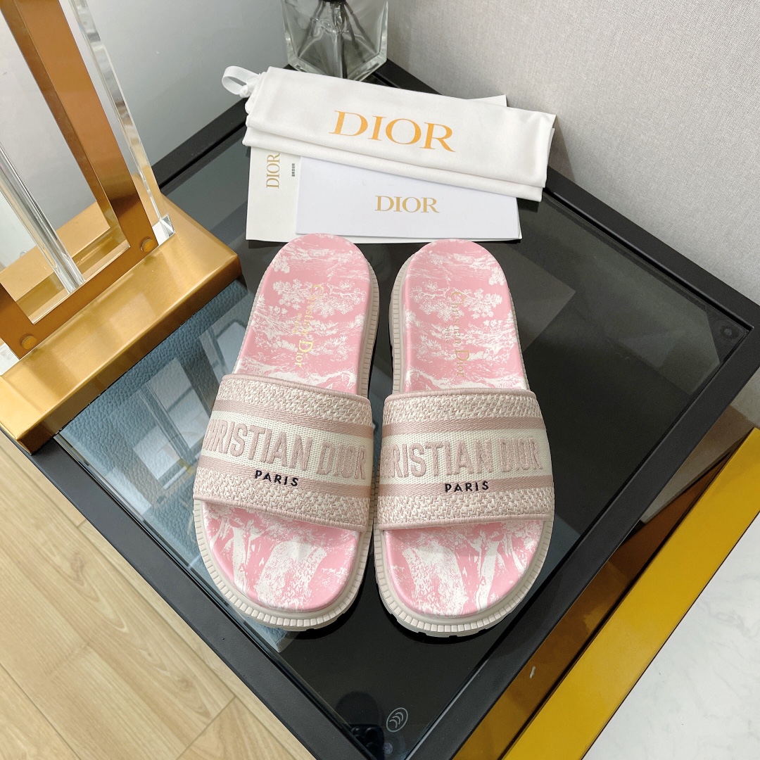 D10r Sandals Pink