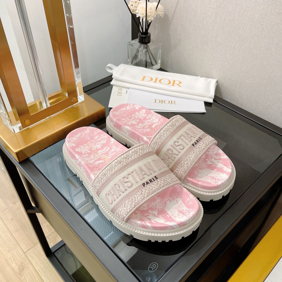 D10r Sandals Pink