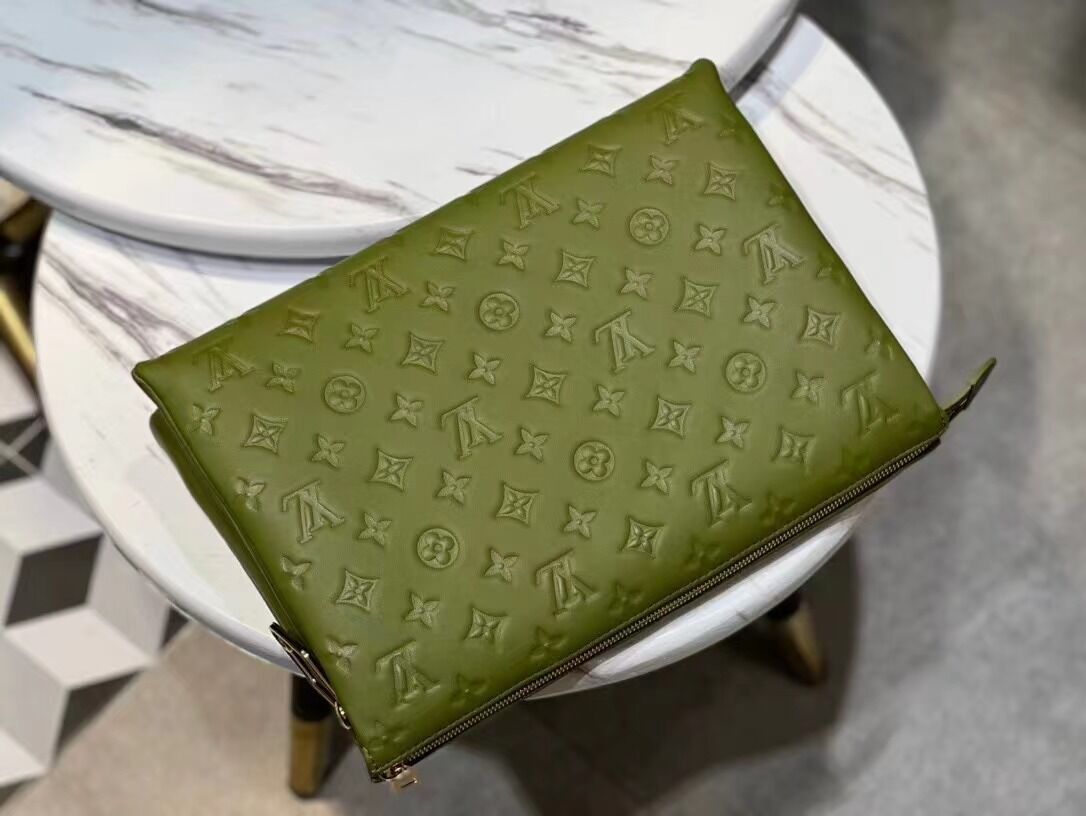 L0vis Vvtt0n Coussin Bag 26cm