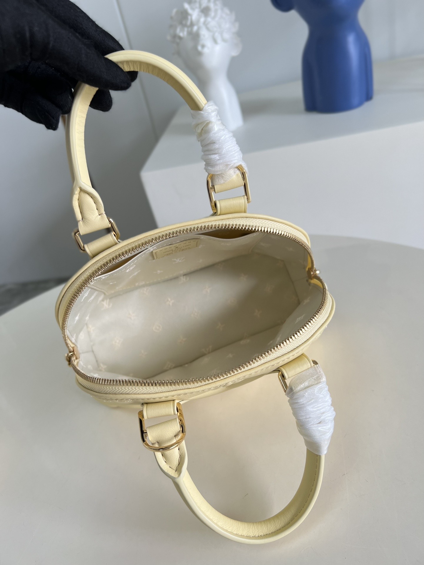 LV ALMA BB HANDBAG M59821
