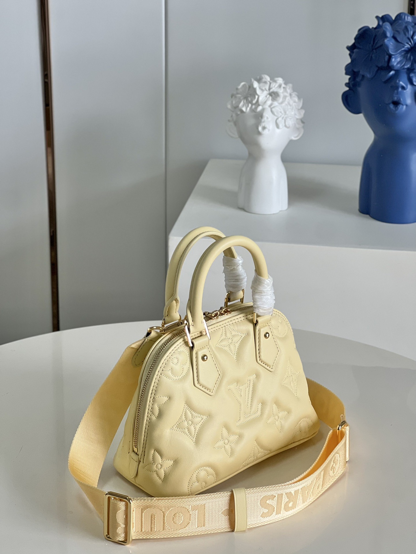 LV ALMA BB HANDBAG M59821