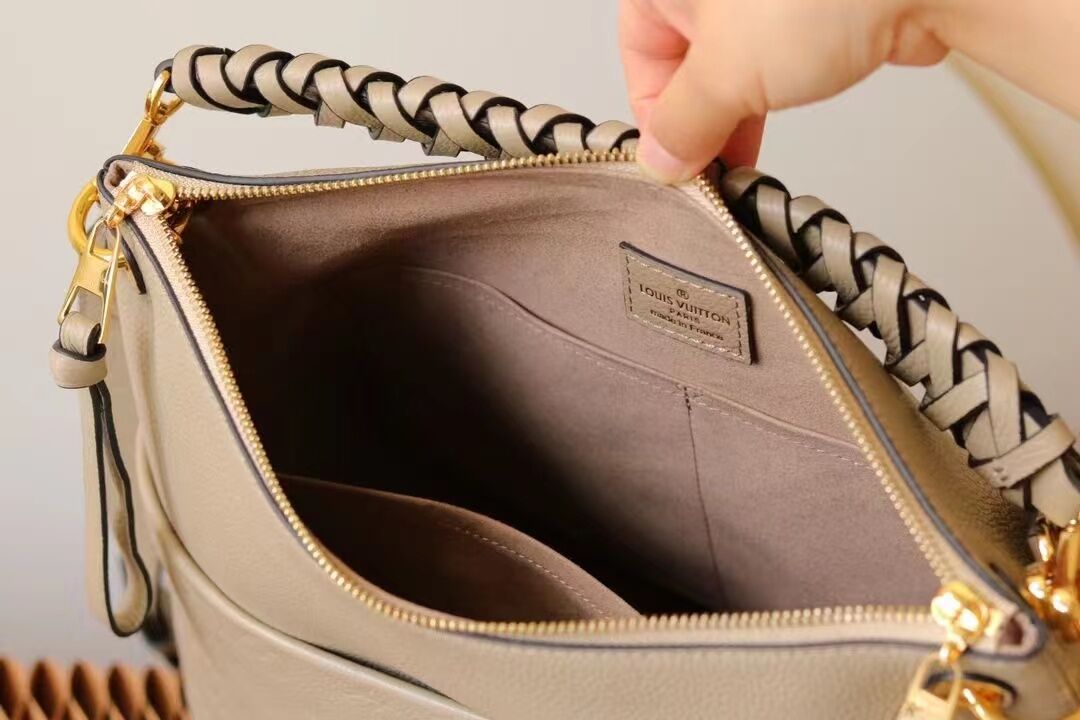 L0vis Vvtt0n Melie Handbags