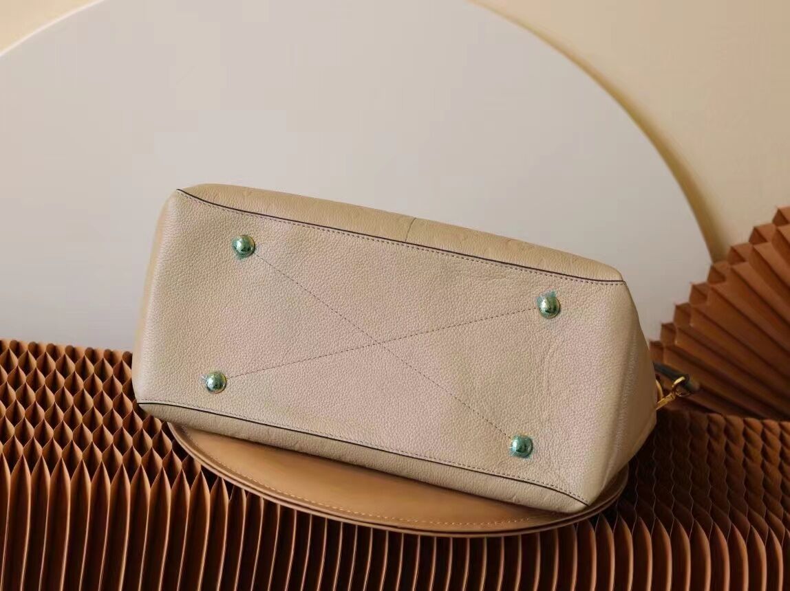 L0vis Vvtt0n Melie Handbags