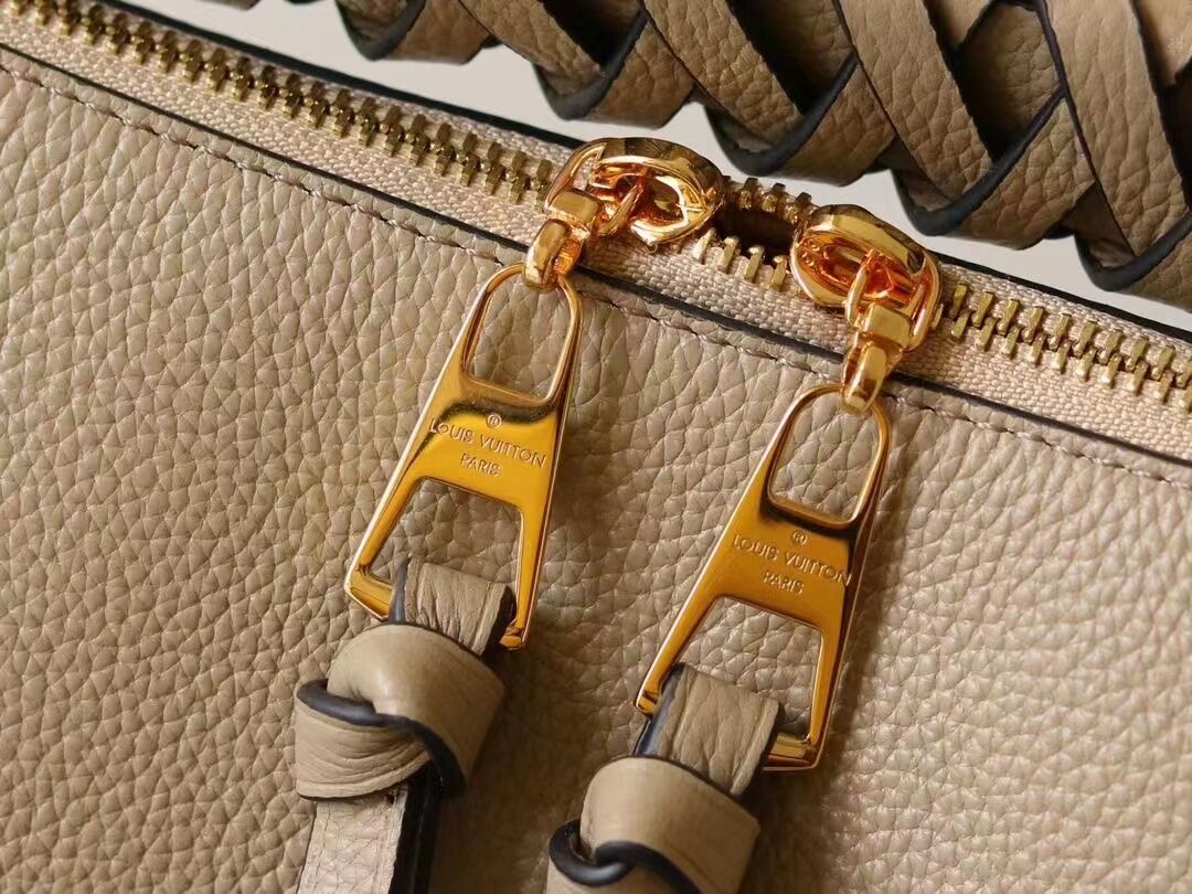 L0vis Vvtt0n Melie Handbags