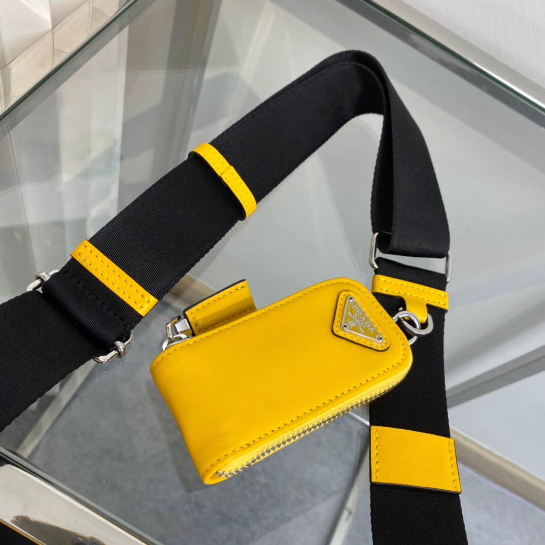 Pra*a Triangle leather shoulder bag