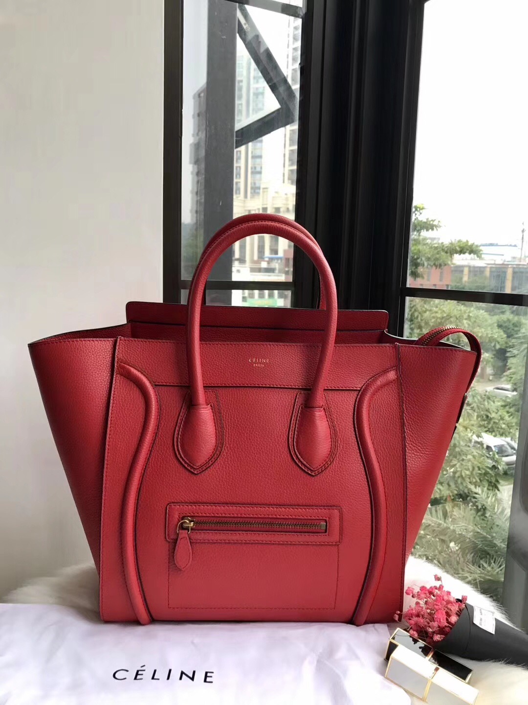 Ce1i*e Micro Luggage Calfskin Handbag Red