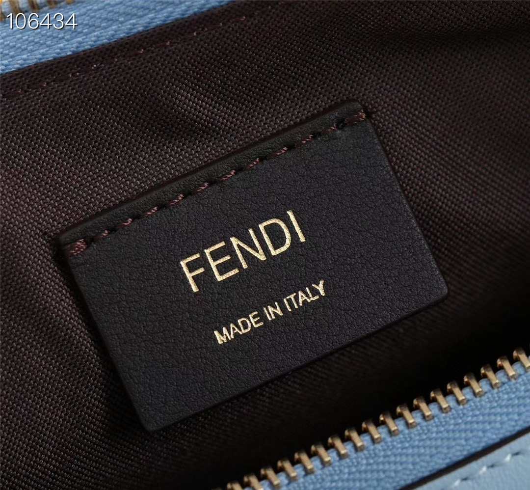 F**di praphy bag 29cm