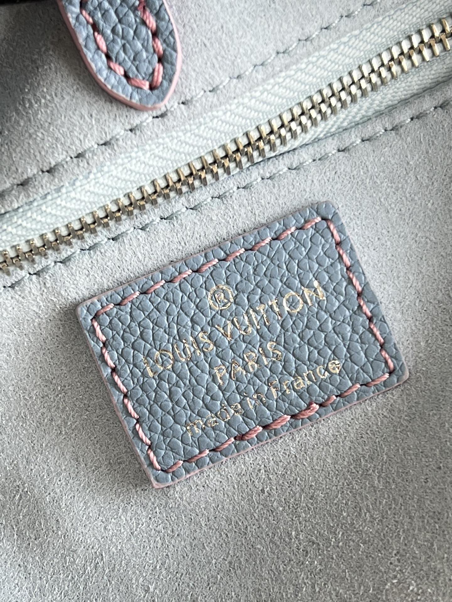 LV ONTHEGO PM BAG M46067